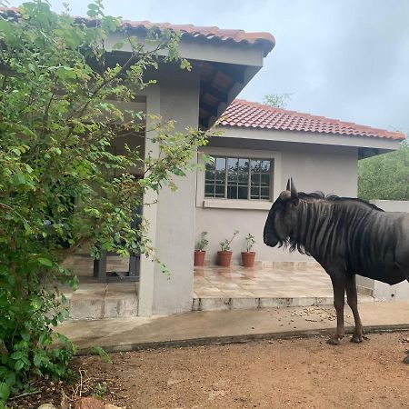 Villa Impala Lily Marloth Park Exterior foto